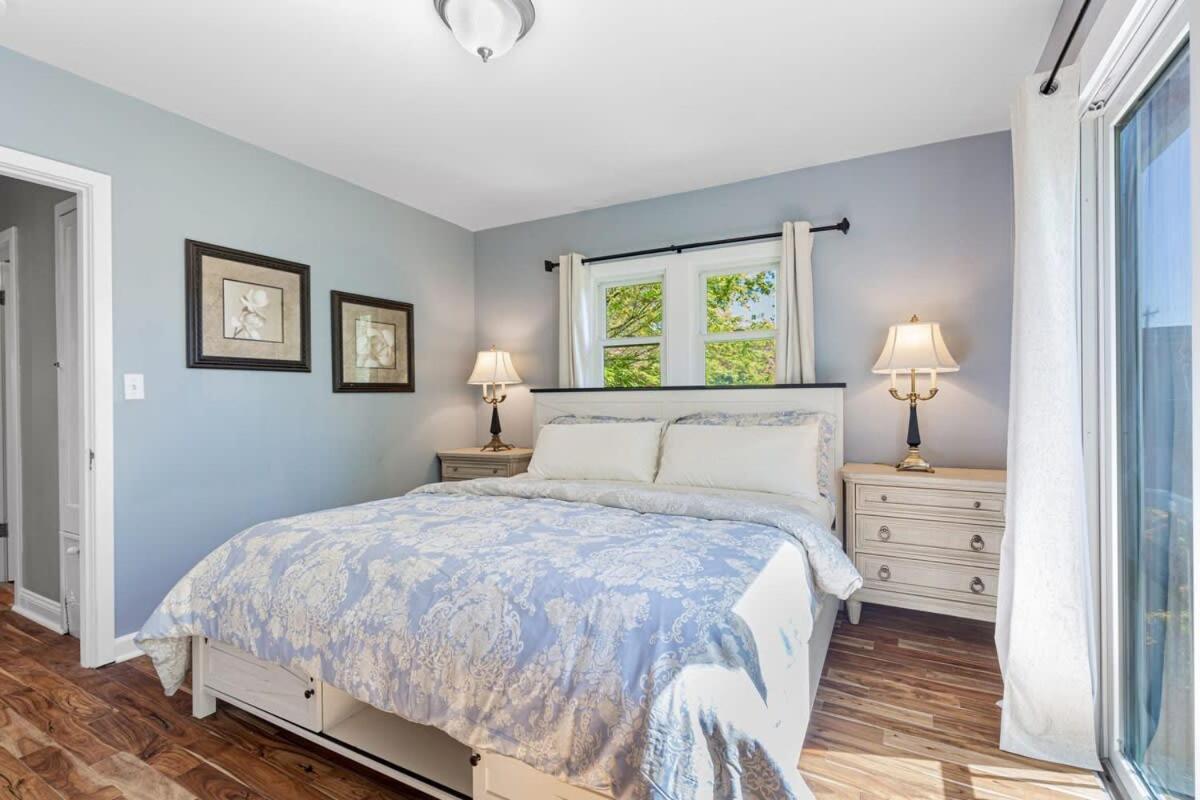 Queen Anne Charm Near Tech Hubs & Entertainment Holiday home Seattle